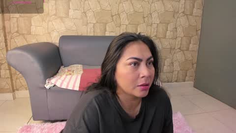 monikk__harrison online show from February 2025 11:55:02 AM
