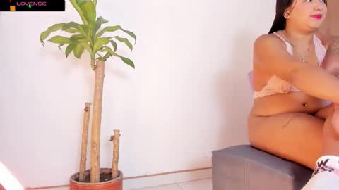 monikk__harrison online show from October 2025 10:25:01 AM