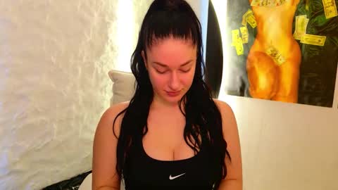 Snapshot of monique_a chatting on September 2025 09:42:02 AM Ask me online show from September 2025 09:42:02 AM