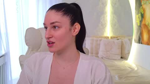 Snapshot of monique_a chatting on April 2026 08:50:02 AM Ask me online show from April 2026 08:50:02 AM