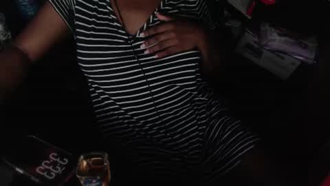 Monique Miles online show from July 2026 10:33:02 AM