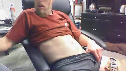 Snapshot of monkeypants04 chatting on June 2026 05:36:02 PM monkeypants04 online show from June 2026 05:36:02 PM