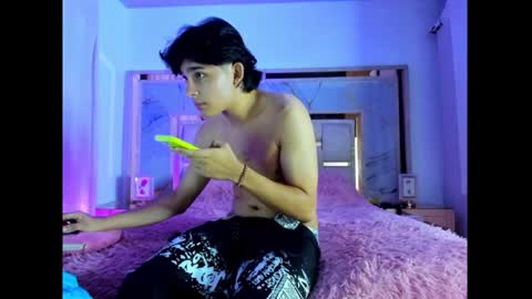 Snapshot of monky_0002 chatting on March 2026 02:04:02 AM monky_0002 online show from March 2026 02:04:02 AM