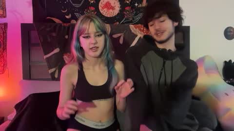 MonMon online show from March 2026 06:19:02 AM