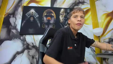 Snapshot of mono_blonde chatting on June 2026 11:36:02 AM mono_blonde online show from June 2026 11:36:02 AM