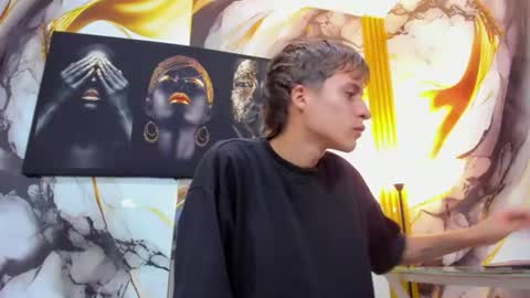 Snapshot of mono_blonde chatting on July 2026 11:25:01 AM mono_blonde online show from July 2026 11:25:01 AM