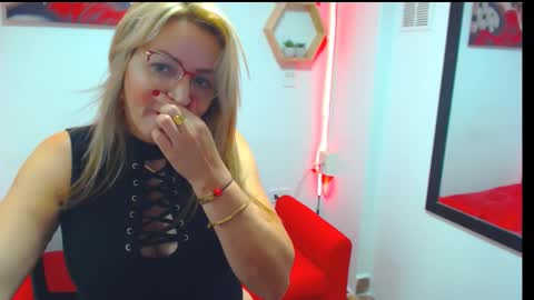 monserrat_diva online show from September 2025 09:37:01 PM