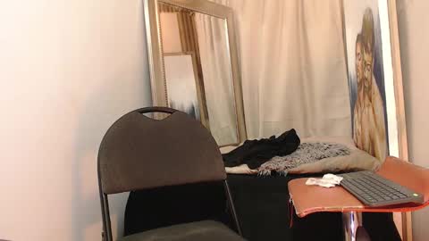 Snapshot of monsoon_the_best chatting on September 2025 02:59:02 AM monsoon_the_best online show from September 2025 02:59:02 AM