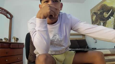 Snapshot of monsoon_the_best chatting on March 2026 07:15:01 AM monsoon_the_best online show from March 2026 07:15:01 AM