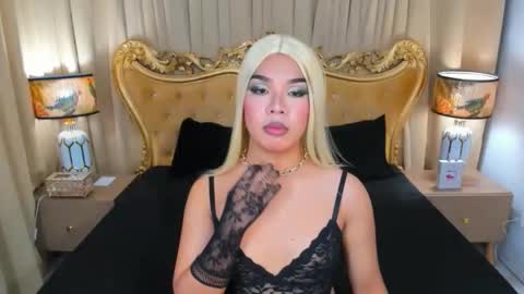 Snapshot of monstercock_olivia chatting on May 2026 08:00:02 AM OliviaRoxy online show from May 2026 08:00:02 AM