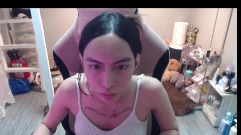 ELYSE A SIMPLE GIRL online show from January 2026 12:21:01 PM