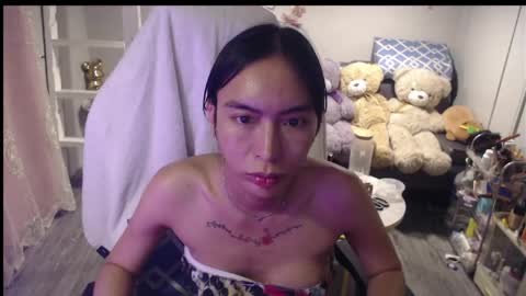 Snapshot of monstercockselfsuck chatting on April 2026 01:27:02 PM ELYSE A SIMPLE GIRL online show from April 2026 01:27:02 PM