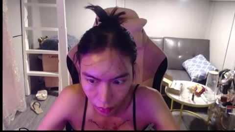 Snapshot of monstercockselfsuck chatting on April 2026 11:42:02 AM ELYSE A SIMPLE GIRL online show from April 2026 11:42:02 AM