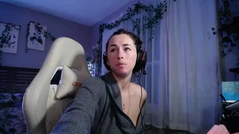 Lydia Mooney online show from December 2024 01:29:01 AM