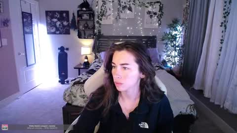 Lydia Mooney online show from December 2024 12:32:02 AM