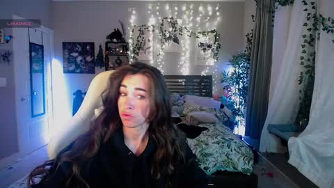 Lydia Mooney online show from January 2025 02:06:02 AM