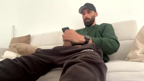 Snapshot of montii90 chatting on October 2025 10:38:01 AM montii90 online show from October 2025 10:38:01 AM