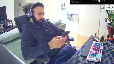 Snapshot of montygoon chatting on January 2025 05:19:01 AM montygoon online show from January 2025 05:19:01 AM