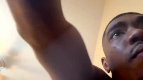 Snapshot of moodsbypino chatting on February 2025 07:02:02 PM moodsbypino online show from February 2025 07:02:02 PM