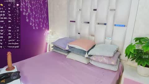      online show from July 2026 02:04:02 PM