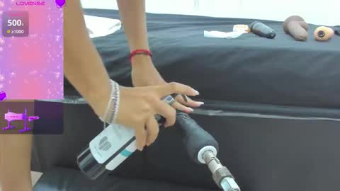 moon78max online show from September 2025 11:48:01 AM