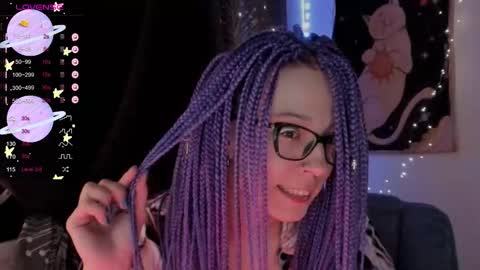 Snapshot of moon__girl chatting on September 2025 09:17:02 PM Roxy online show from September 2025 09:17:02 PM