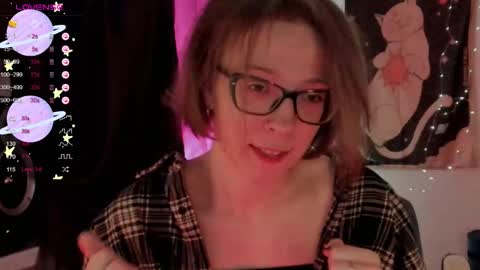 Roxy online show from November 2025 07:47:01 PM