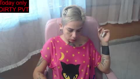 Luna online show from May 2026 03:19:02 PM