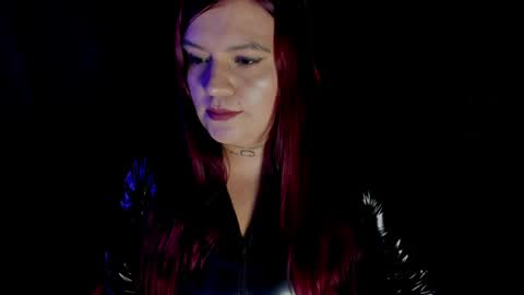 Snapshot of moon_dark520 chatting on April 2026 11:55:02 PM Lilith online show from April 2026 11:55:02 PM