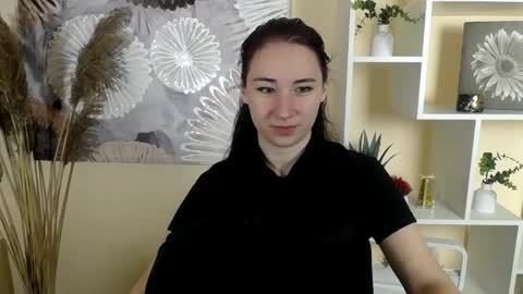 Diana online show from October 2025 08:30:02 PM