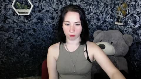 Snapshot of moon_foxy_ chatting on April 2026 08:54:02 PM Diana online show from April 2026 08:54:02 PM