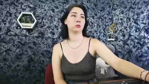 Snapshot of moon_foxy_ chatting on June 2026 05:06:01 AM Diana online show from June 2026 05:06:01 AM