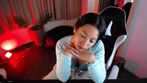 moon_ligth_sex online show from October 2025 01:14:01 PM