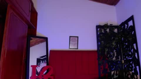 Snapshot of moon_sunflowers chatting on October 2025 04:55:01 AM moon_sunflowers online show from October 2025 04:55:01 AM