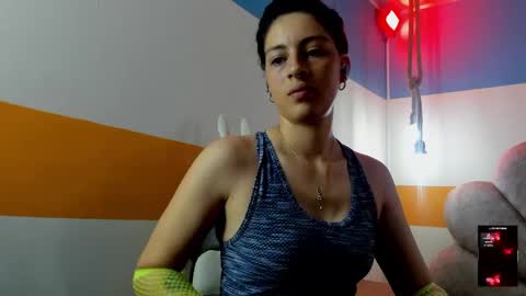 Snapshot of moon_winy chatting on September 2025 11:48:01 AM Winy online show from September 2025 11:48:01 AM