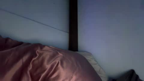 moona_luna21 online show from October 2025 02:55:01 AM