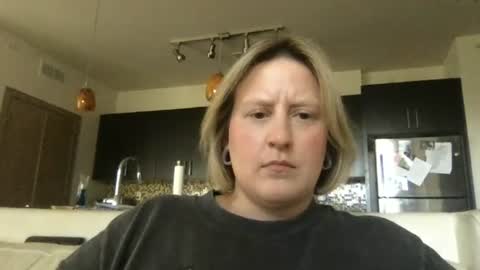 Snapshot of moonbeam1991 chatting on July 2026 08:37:01 PM Sloane online show from July 2026 08:37:01 PM
