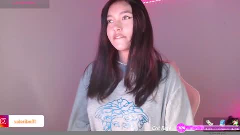 Snapshot of moonbella_bell chatting on December 2024 07:16:01 PM bell online show from December 2024 07:16:01 PM