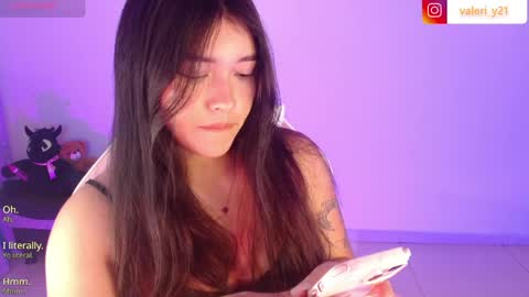Snapshot of moonbella_bell chatting on April 2026 04:06:01 AM bell online show from April 2026 04:06:01 AM
