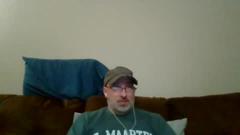 Snapshot of moondrake26 chatting on December 2024 03:11:02 AM moondrake26 online show from December 2024 03:11:02 AM