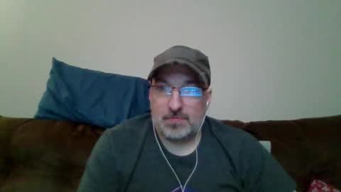 Snapshot of moondrake26 chatting on December 2024 05:16:01 AM moondrake26 online show from December 2024 05:16:01 AM