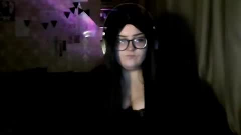 Snapshot of moonfairy2 chatting on April 2026 05:21:02 PM moonfairy2 online show from April 2026 05:21:02 PM