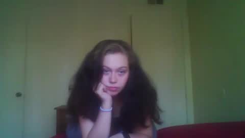 Snapshot of moongoddess16 chatting on December 2024 06:20:02 PM Anastasia online show from December 2024 06:20:02 PM