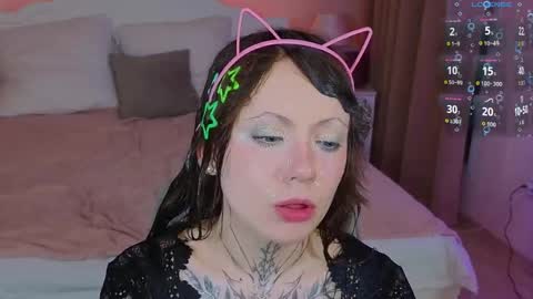 Snapshot of moonhaze_ chatting on April 2026 01:41:02 PM Erica online show from April 2026 01:41:02 PM