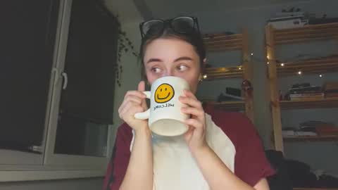 Dana online show from November 2025 07:50:02 PM