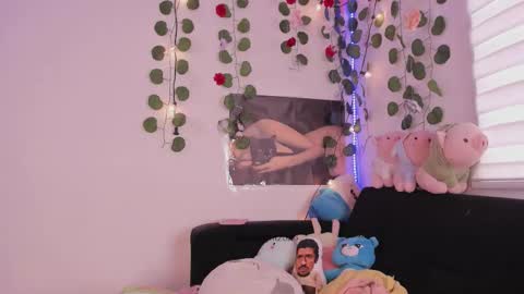 moonliight__ online show from March 2026 05:28:01 PM