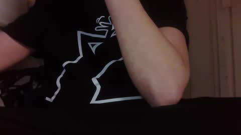 Snapshot of moonlines chatting on January 2025 06:58:02 AM BouncyBoner online show from January 2025 06:58:02 AM