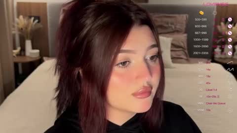 Snapshot of moonrenata chatting on December 2025 10:05:01 PM Ri online show from December 2025 10:05:01 PM