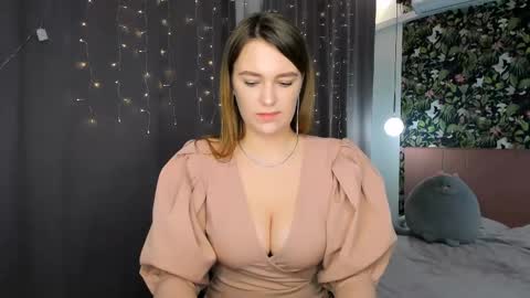 Snapshot of moonshineee_ chatting on February 2025 02:50:01 AM Monica online show from February 2025 02:50:01 AM