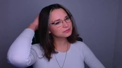 Susanna online show from November 2025 06:23:02 AM